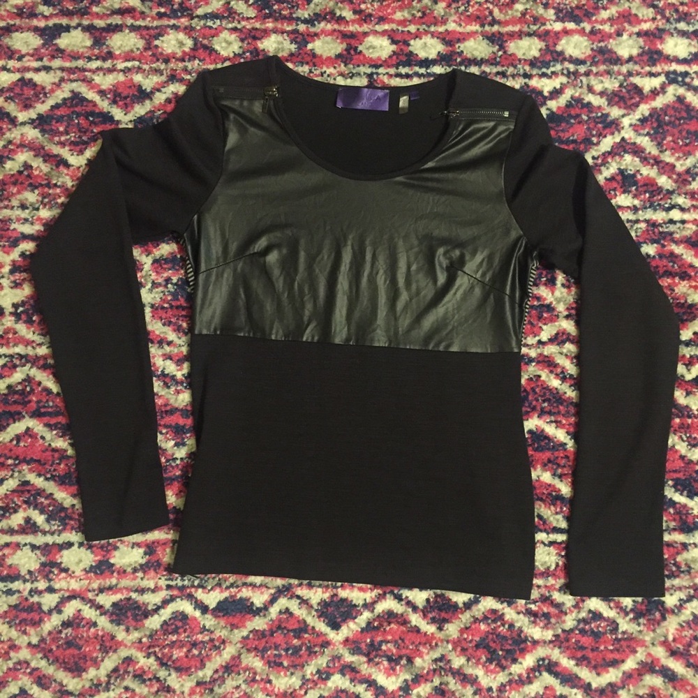 P • Luca Milano Top